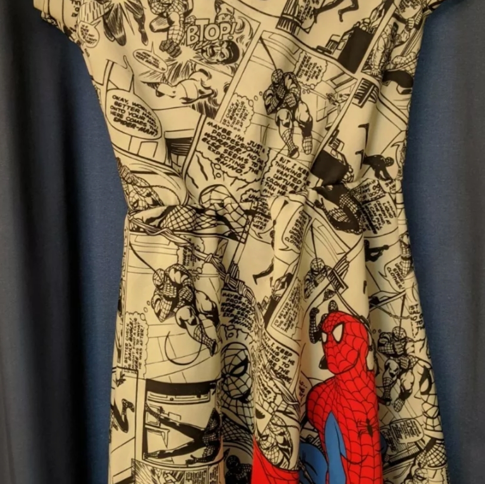 We Love Fine Marvel Spiderman Comic Skater Dress S
